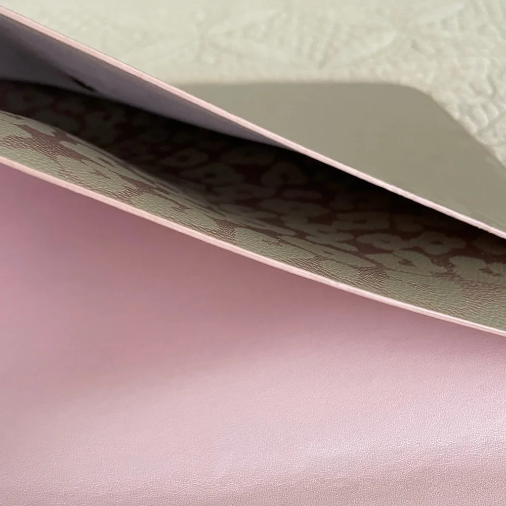 Hollis Leopard Print Laptop Sleeve in Metallic Gold - Picture 7 of 10
